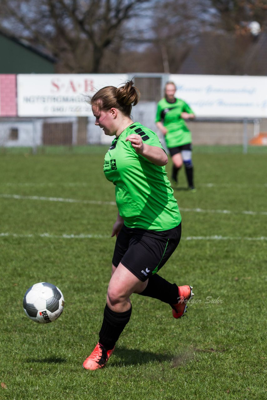 Bild 211 - Frauen Schmalfelder SV - TSV Siems : Ergebnis: 1:0